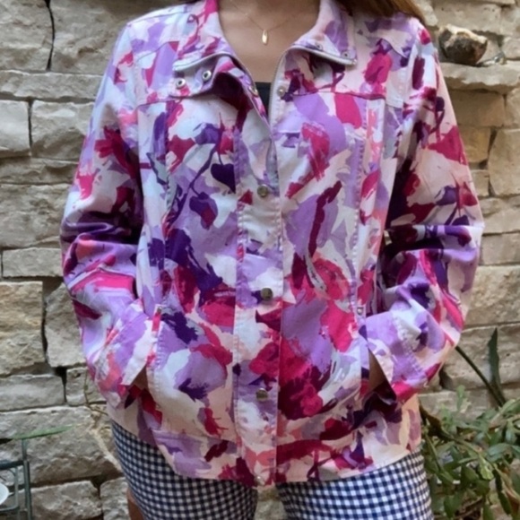 CHRISTOPHER & Banks floral denim jacket coat medium - Picture 6 of 7